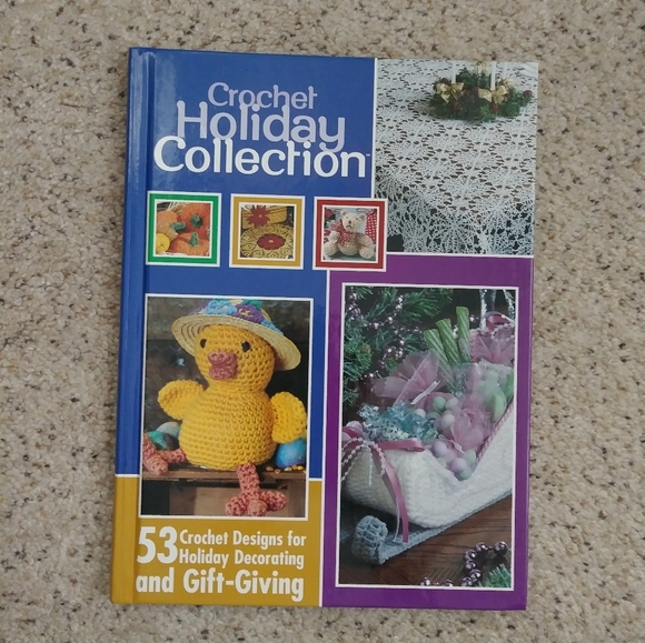 Michaels Other - Crochet holiday book